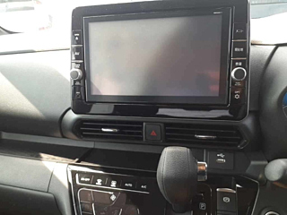 NISSAN ROOX 2021