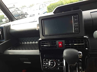 DAIHATSU TANTO 2021