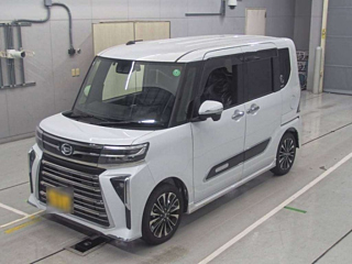 DAIHATSU TANTO 2024