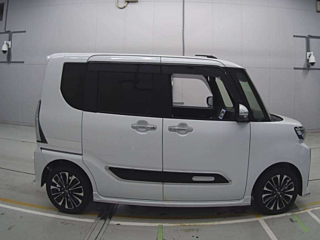 DAIHATSU TANTO 2024