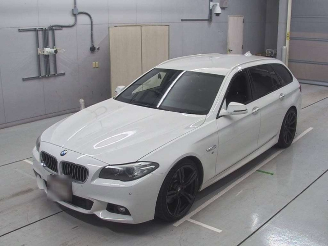 BMW 5 SERIES 2014