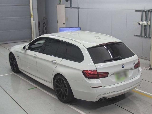BMW 5 SERIES 2014