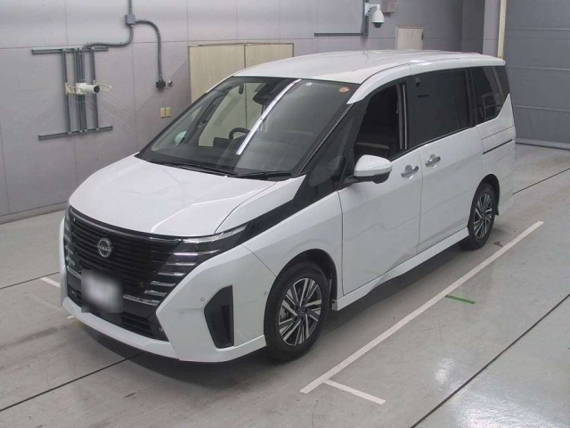 NISSAN SERENA 2023