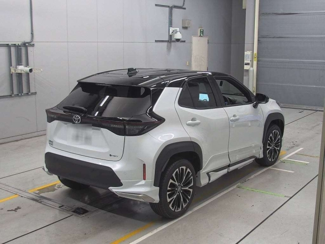 TOYOTA YARIS CROSS 2025
