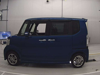 HONDA N BOX 2015