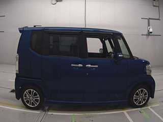 HONDA N BOX 2015