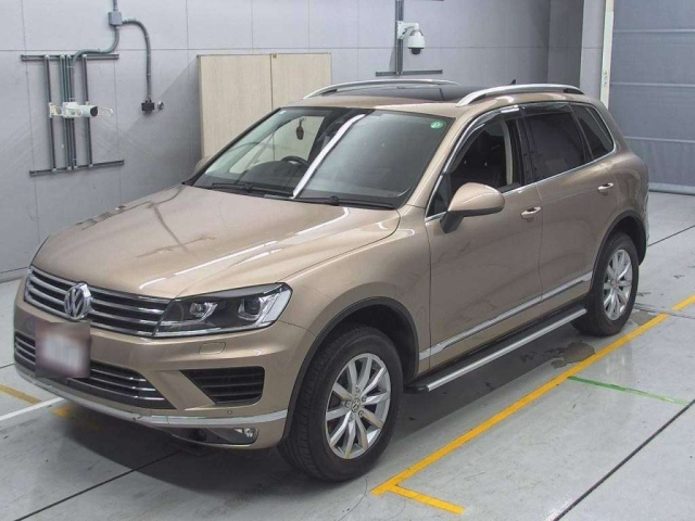 VOLKSWAGEN TOUAREG 2016