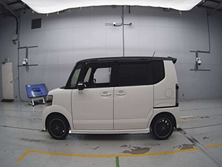HONDA N BOX 2017