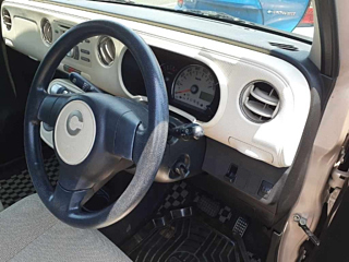 DAIHATSU MIRA 2010