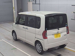 DAIHATSU TANTO 2016