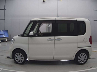 DAIHATSU TANTO 2016