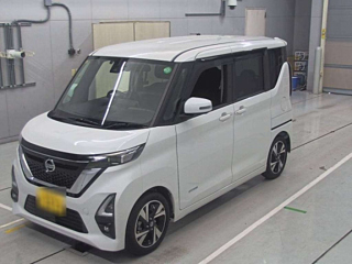 NISSAN ROOX 2020