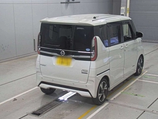 NISSAN ROOX 2020