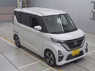 NISSAN ROOX 2020