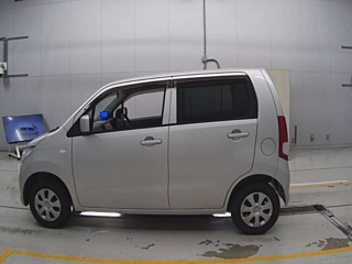 SUZUKI WAGON R 2012