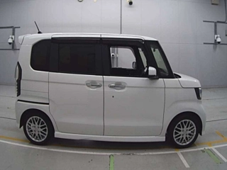 HONDA N BOX 2021