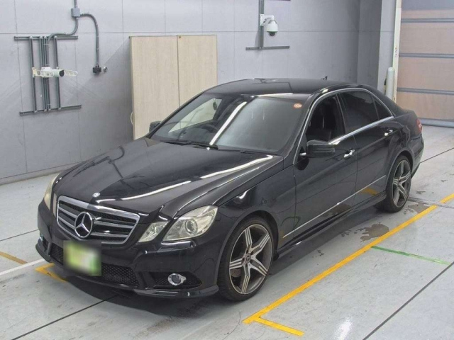 MERCEDES BENZ E CLASS 2009