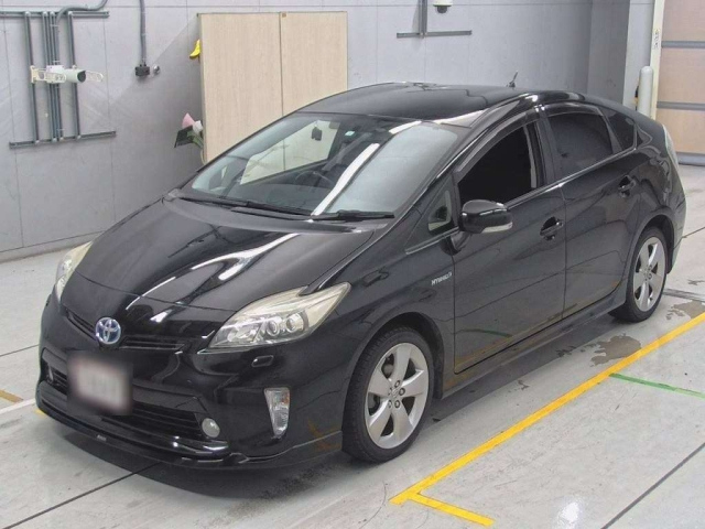 TOYOTA PRIUS 2012