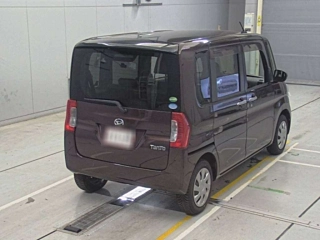 DAIHATSU TANTO 2018