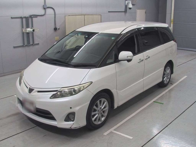 TOYOTA ESTIMA 2010