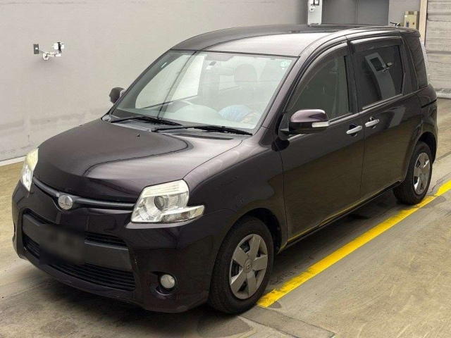 TOYOTA SIENTA 2012