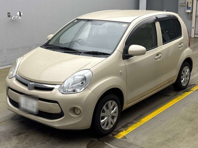 TOYOTA PASSO 2016