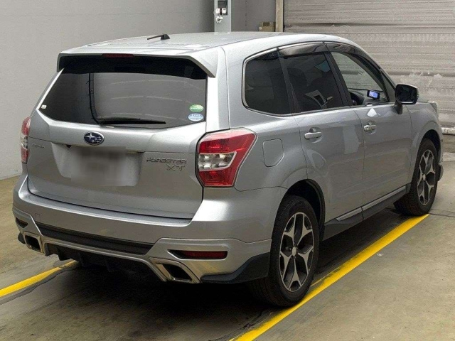 SUBARU FORESTER 2012