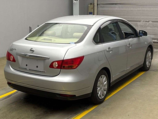 NISSAN SYLPHY 2012