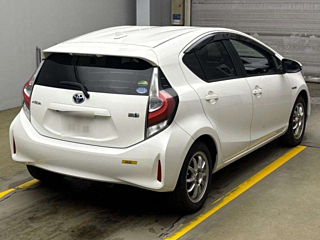 TOYOTA AQUA 2018