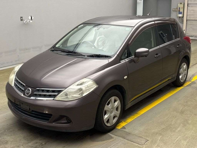 NISSAN TIIDA 2008