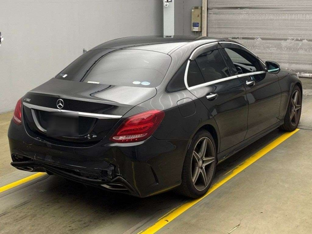MERCEDES BENZ C CLASS 2016