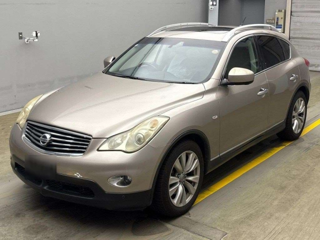 NISSAN SKYLINE CROSSOVER 2010