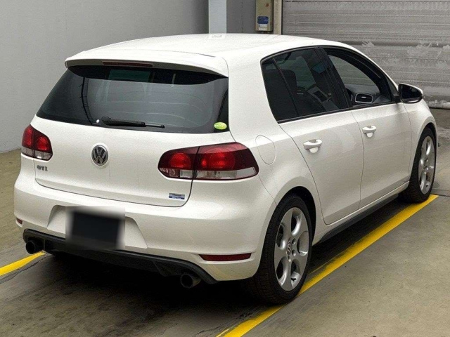 VOLKSWAGEN GOLF 2012
