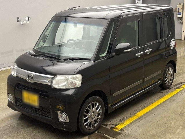 DAIHATSU TANTO 2012