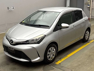 TOYOTA VITZ 2016
