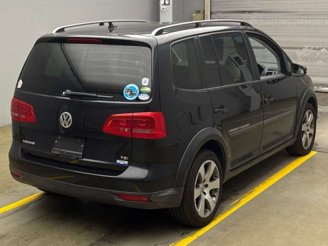 VOLKSWAGEN GOLF TOURAN 2013