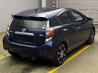 TOYOTA AQUA 2018