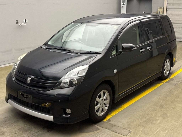 TOYOTA ISIS 2014