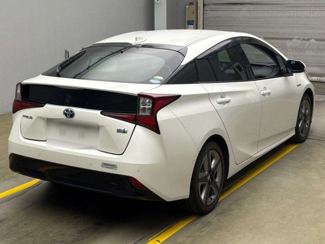 TOYOTA PRIUS 2020