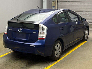 TOYOTA PRIUS 2010