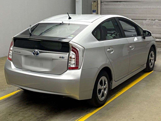 TOYOTA PRIUS 2014