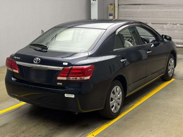 TOYOTA PREMIO 2019