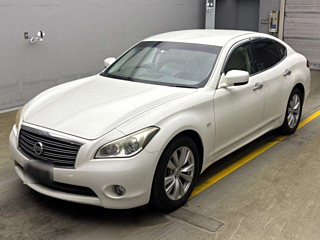 NISSAN FUGA 2010