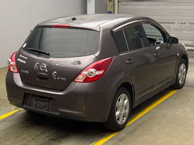 NISSAN TIIDA 2008