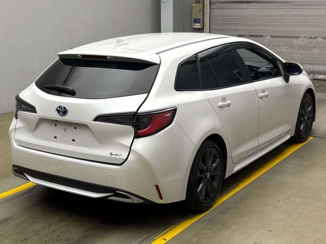 TOYOTA COROLLA TOURING 2024