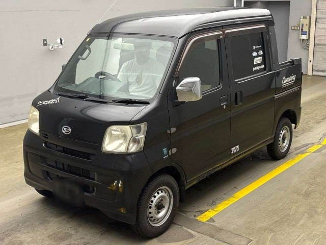 DAIHATSU HIJET VAN 2011