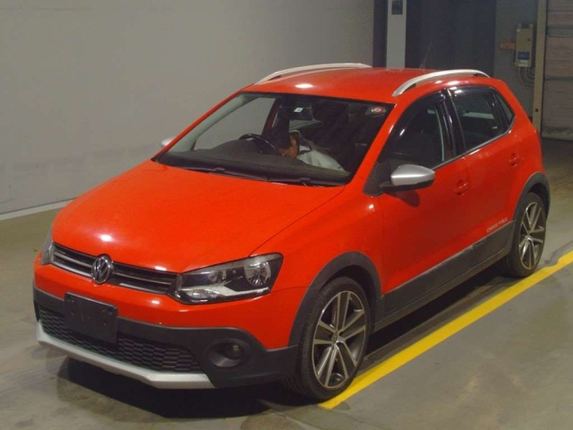 VOLKSWAGEN CROSS POLO 2010
