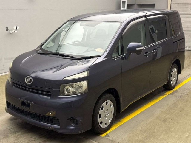 TOYOTA VOXY 2008