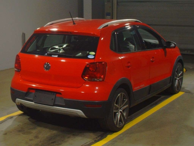 VOLKSWAGEN CROSS POLO 2010