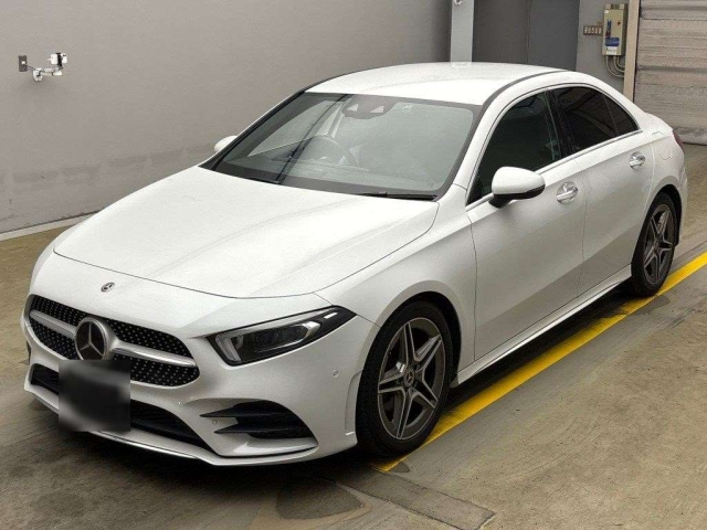 MERCEDES BENZ A CLASS 2019